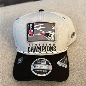 New Era Gray and Black Patriots Champions Cap